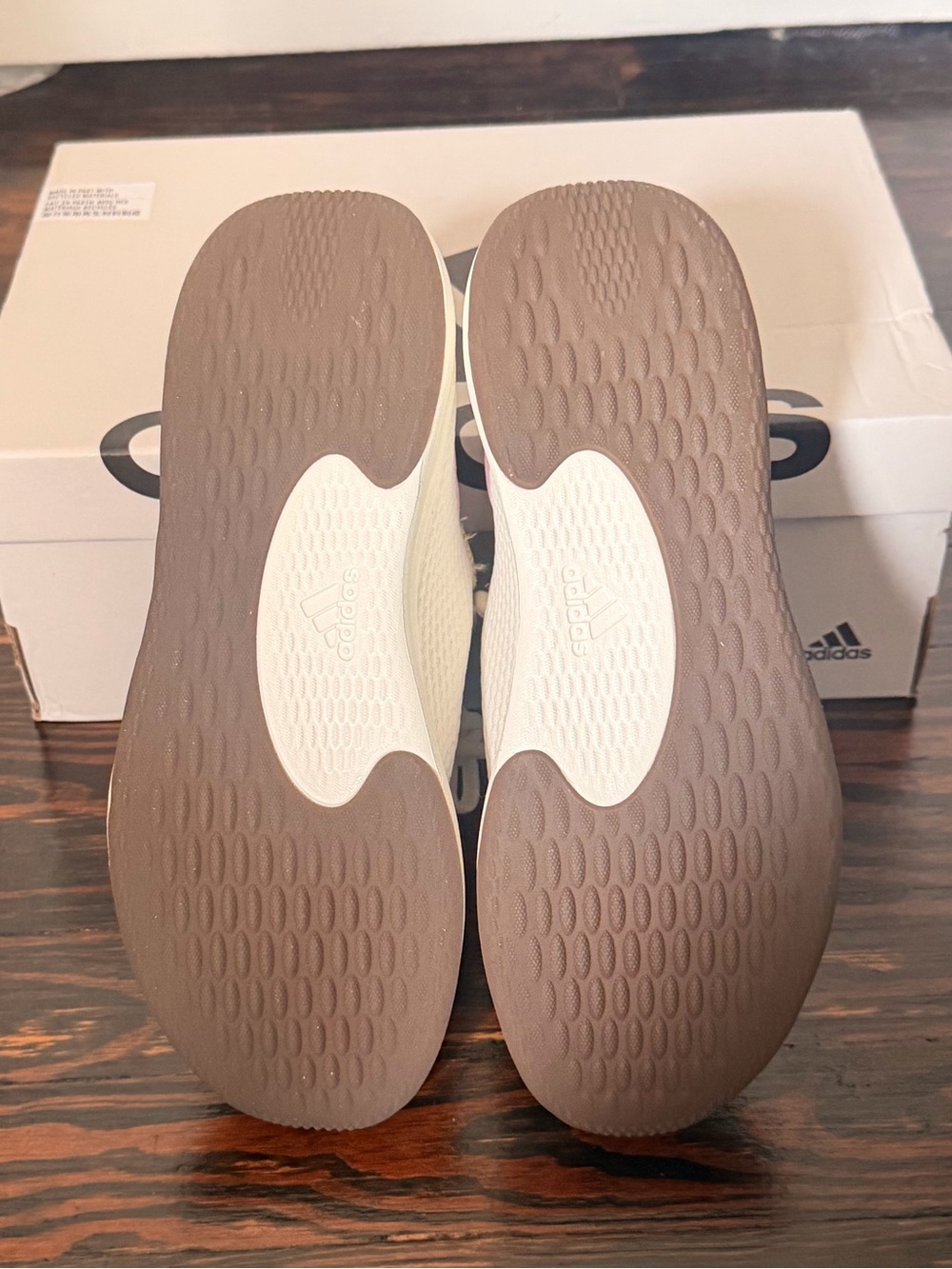 NWT Adidas Cloudfoam Pure SPW - women’s sneaker size 8 - cream/pink/blue/yellow - Picture 4 of 5